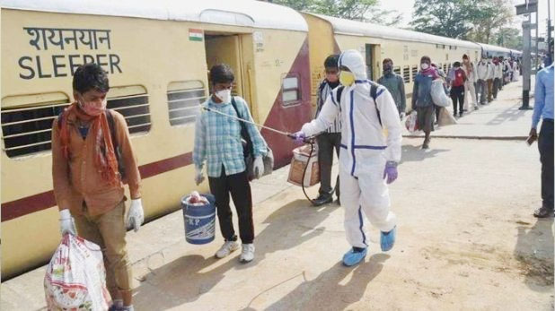 कोरोना संकट के दौरान 97 लोगों की स्‍पेशल श्रमिक ट्रेनों में हुईं मौत, पीयूष गोयल ने बताया क्या थी वजह