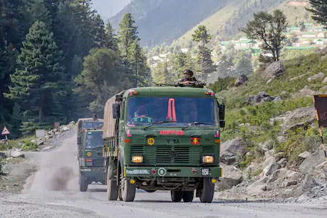 सीमा गतिरोध के मुद्दे पर भारत-चीन के सैन्य कमांडर कर रहे हैं छठे दौर की वार्ता