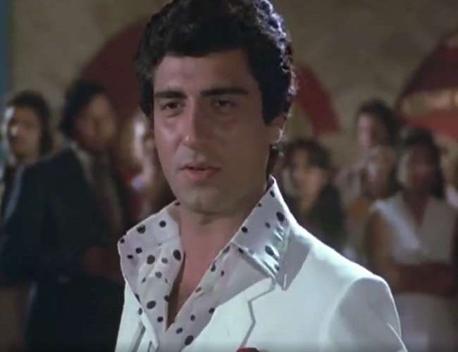 Happy Birthday Raj Babbar: अलग एक्टिंग के लिए जाने जाते हैं राज बब्बर, शादी और राजनीतिक करियर को लेकर हमेशा रहे चर्चा में