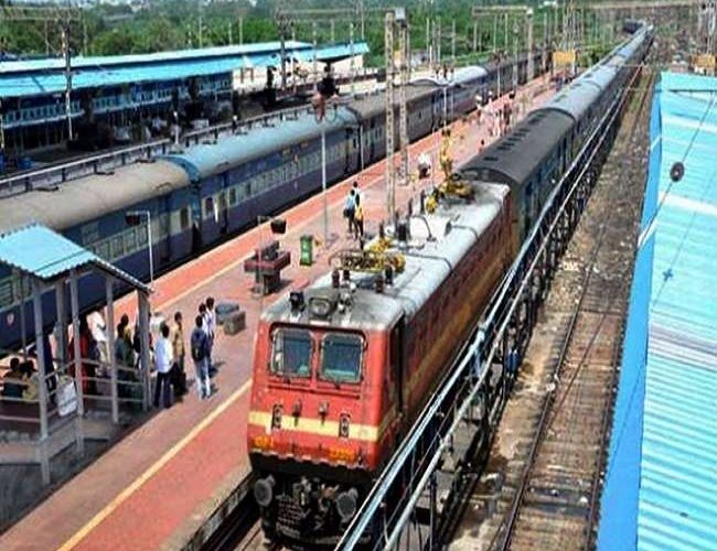 रेल यात्रियों के लिए अच्‍छी खबर, Indian railways शुरू करने जा रहा है 17 Train