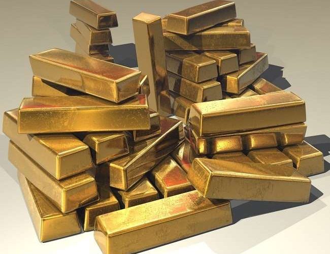 Gold Futures Price Today: सोना हुआ सस्ता, चांदी की कीमत भी लुढ़की; जानिए क्या चल रहे हैं रेट