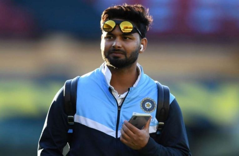 Rishabh Pant Covid Positive : ऋषभ पंत के कोरोना पॉजिटिव होते ही BCCI पर भड़के फैंस, बोले- ‘BCCI क्या कर रहा था?’