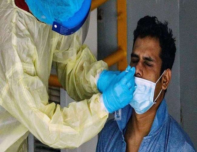 India Coronavirus Cases: कोरोना के नए मामलों में बढ़ोतरी, 47 हजार से ऊपर हुए दर्ज, अकेले केरल में करीब 33,000 संक्रमित