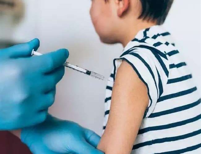 Covid Vaccine for Children: कम उम्र के बच्चों के लिए भी सुरक्षित पाई गई फाइजर की कोरोना वैक्सीन