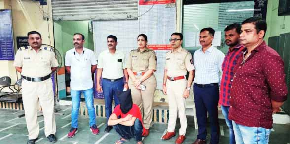 पुलिस ने मालिक की हत्या की गुत्थी १२ घंटे के अंदर सुलझा डाली… कुर्ला से हत्यारा गिरफ्तार